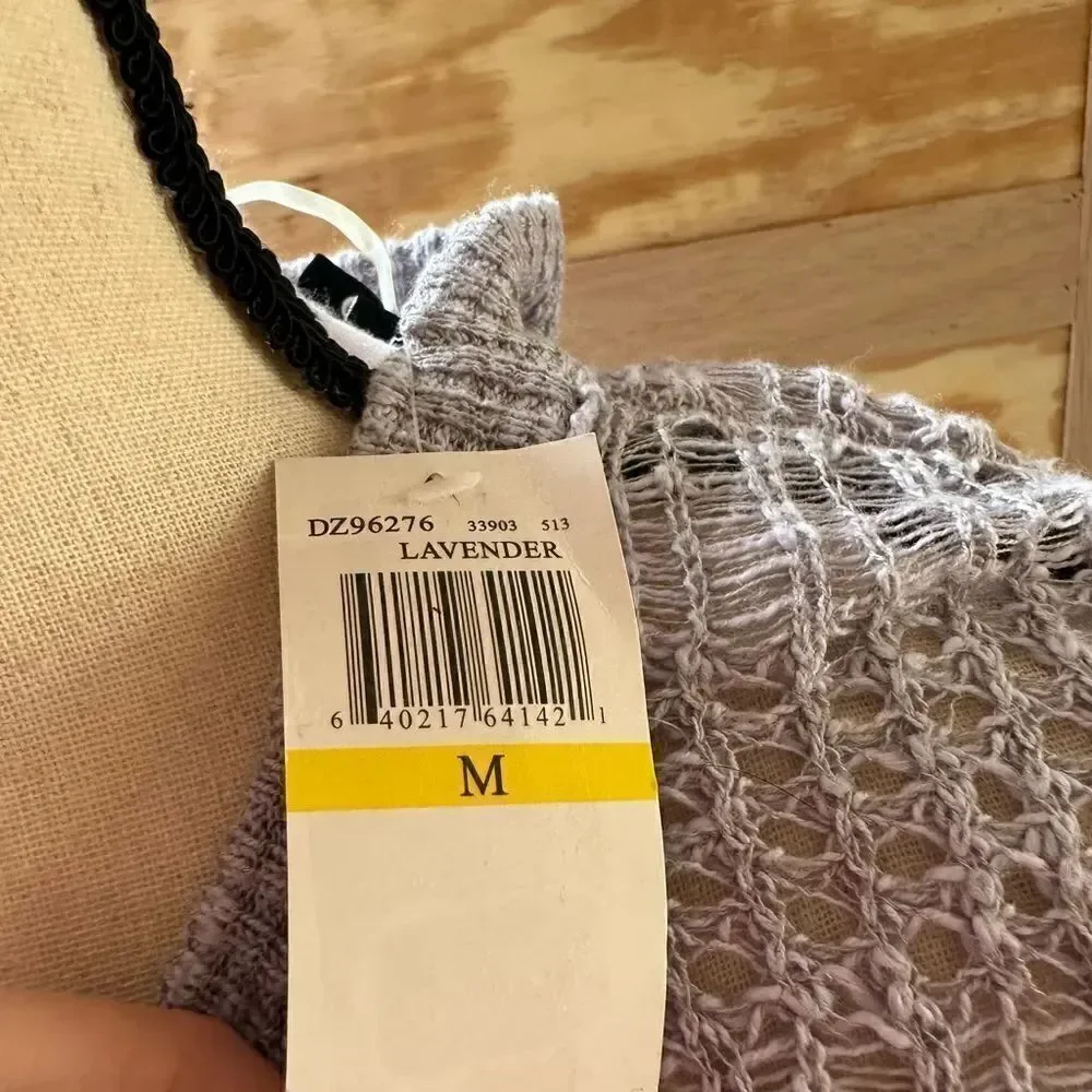NWT Cable & Gauge Sweater